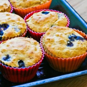 Low Sugar Whole Wheat and Oatmeal Blueberry Muffins with Lemon