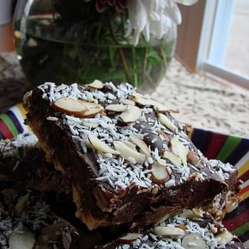 Coco-nutty Rocky Road Bars﻿