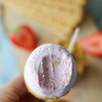 Strawberry Cheesecake Popsicles and a Giveaway!