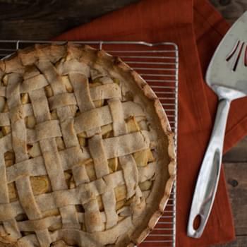 Apple Pie (without refined sugar)