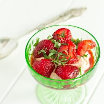 Balsamic Strawberries with Greek Yogurt