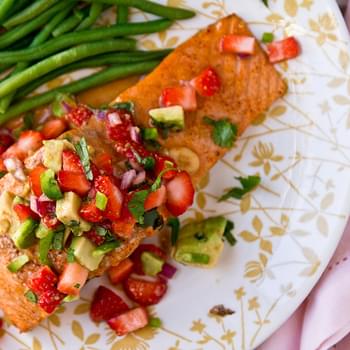 Grilled Salmon with Strawberry Avocado Salsa