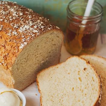 Homemade Honey Oat Bread