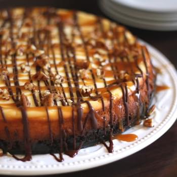 Turtle Cheesecake with Caramel, Chocolate and Pecans