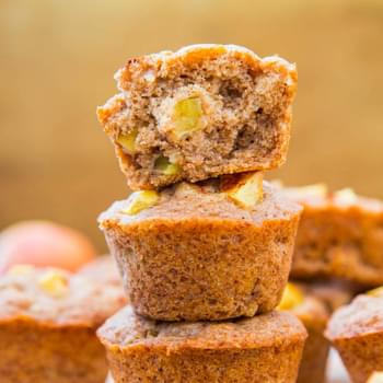 Vegan Chunky Apple Cinnamon Muffins