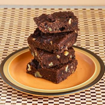 Low-Sugar and Whole Wheat Brownies with Walnuts (Grandma Willey's Brownie Recipe)