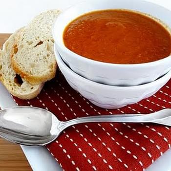 Roasted Tomato Soup with Sweet Onion