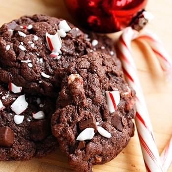Peppermint Chunk Cookies