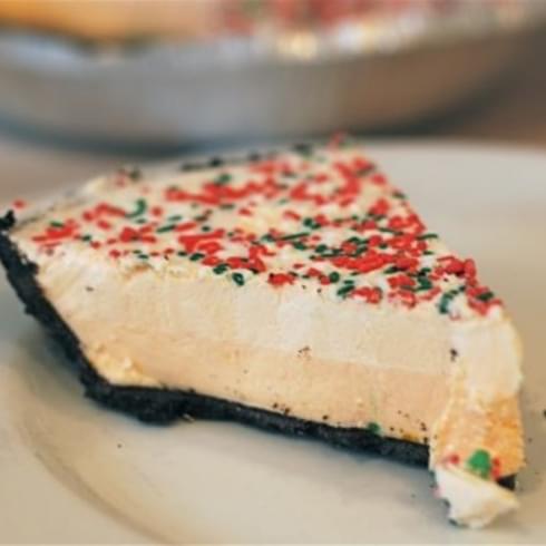 Frozen Peppermint Pudding Pie