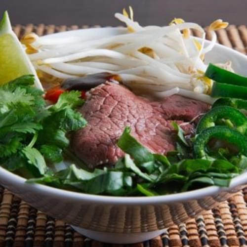 Pho Bo (Vietnamese Beef Noodle Soup)
