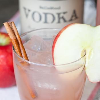 The Best Homemade Apple Cider Cocktail Ever!