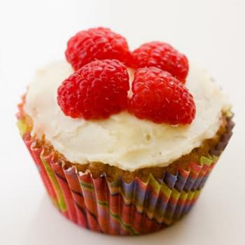 Jasmine Cupcakes with Raspberry and Honey