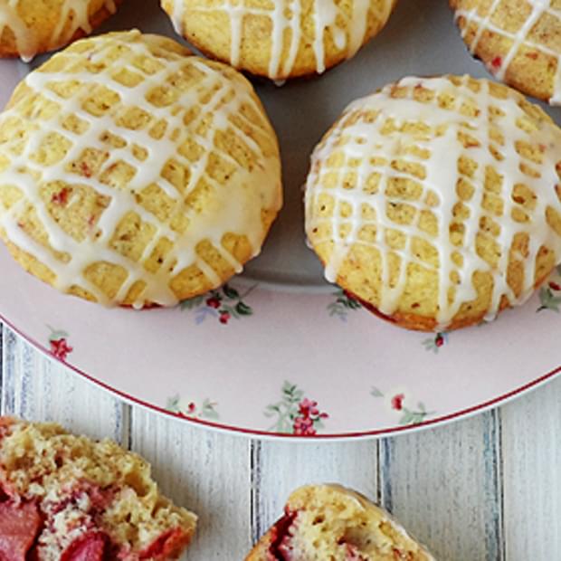 Fresh Strawberry Muffins with Vanilla Lemon Glaze