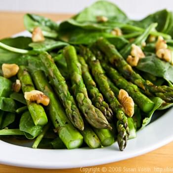 Grilled Asparagus and Spinach Salad