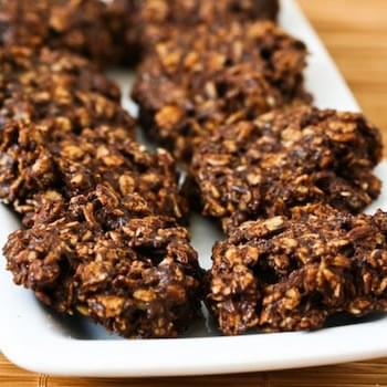 Fudgy Version of Sugar-Free and Flourless Chocolate and Oatmeal Cluster Cookies