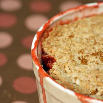 Individual Strawberry-Rhubarb Crisps with Oatmeal Biscuit Crust
