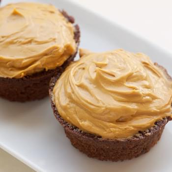 Mexican Chocolate Cupcakes with Dulce de Leche Frosting