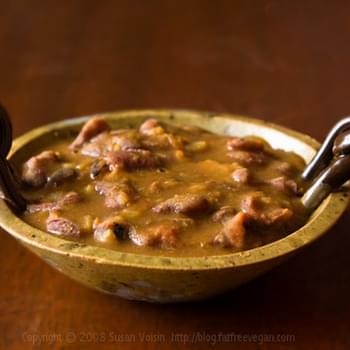 Rasedar Rajma (Kidney Beans in Curry Sauce)