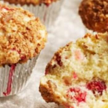 Cranberry Pecan Muffins with Streusel Topping