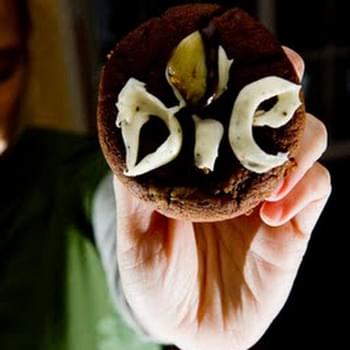 Garlic Cupcakes to Keep You Safe From Vampires This Halloween