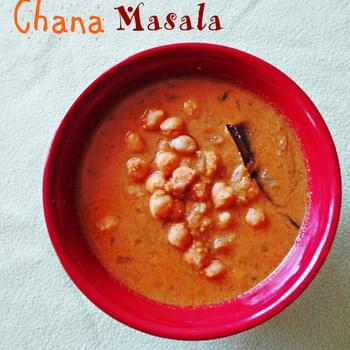 Chana Masala (Coconut Based Gravy)