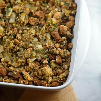 The Silver Palate’s Cornbread Stuffing with Apples, Vegetarian Adaptation