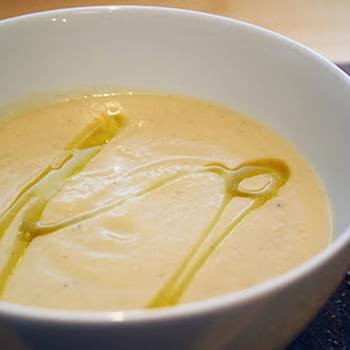Spicy Parsnip and Cauliflower Soup