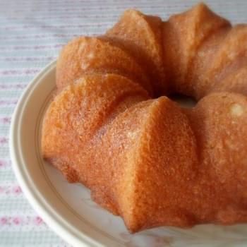 A Simple Butter Cake with Lemon Grass Syrup