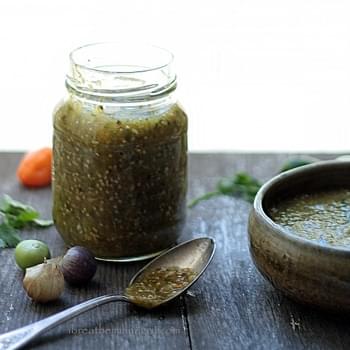 Spicy Salsa Verde Recipe – Low Carb and Gluten Free