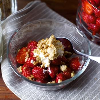 Strawberries and Cream with Graham Crumbles