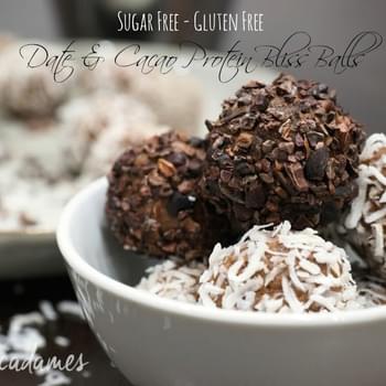 Skinny Date & Cacao Protein Bliss Balls {Sugar free, Gluten free}