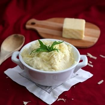 Sour Cream and Cheddar Mashed Cauliflower