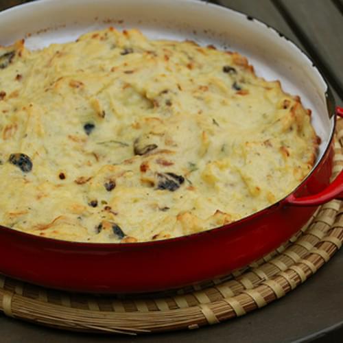 Maacouda (Tunisian Potato Omelette with Olives and Mint)