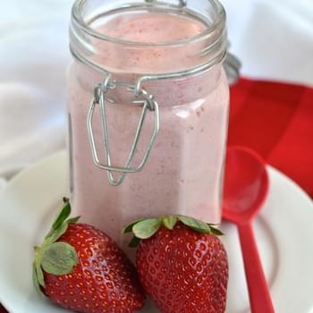 Skinny Strawberry Mousse