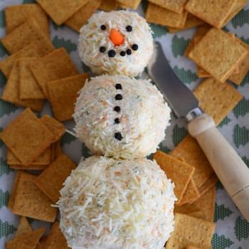 Kraft Snowman Cheeseball Recipe #CookingUpGood