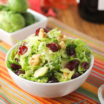 CRUNCHY BRUSSELS SPROUTS SALAD