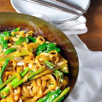 Vegetarian Thai Noodles (Pad See Ew)