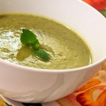 Cold Zucchini Soup with Curry and Mint