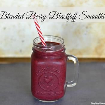 Blended Berry Blastoff Smoothie Made with 5-hour ENERGY® #Yummification #ad