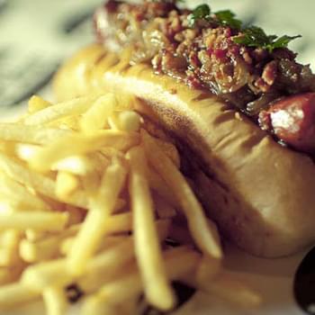 Le Bun French onion hot dog