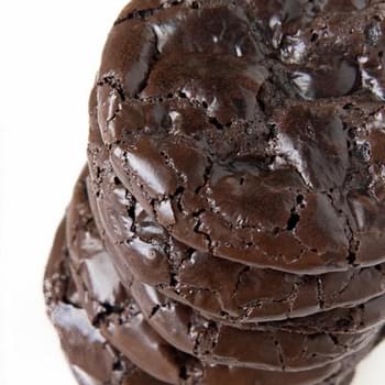 {Flourless} Fudge Chocolate Chip Cookies