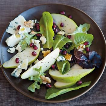 Winter Pear Salad with Blue Cheese, Walnuts and Pomegranate
