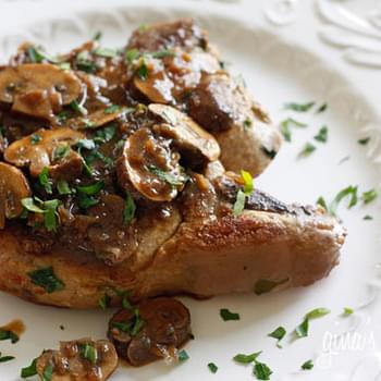 Pork Chops with Mushrooms and Shallots