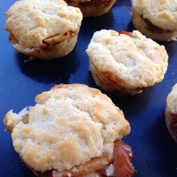 Southern Style Apple Pie Biscuits