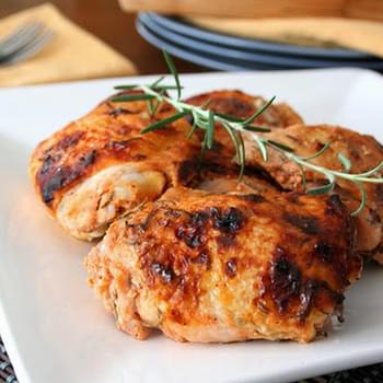 Crispy Rosemary Sriracha Chicken Thighs (Low Carb and Gluten-Free)