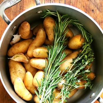 Fingerling Potatoes with Rosemary and Thyme, Crispy or Not