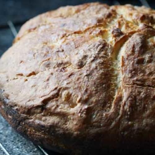 Easy Buttermilk Pot Bread