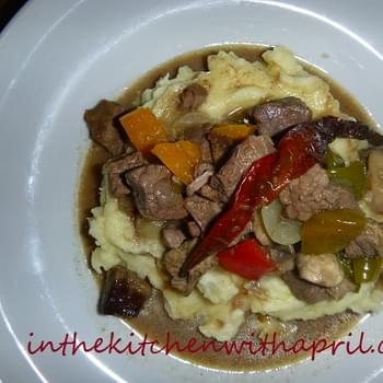 Tender Beef Cubes with Mushroom and Pepper Gravy