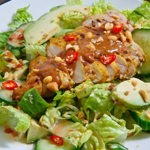 Chicken Satay Salad in Spicy Peanut Dressing