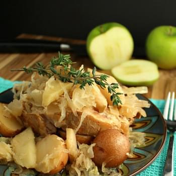 Slow Cooker Pork Chops with Sauerkraut, Apples, and Potatoes